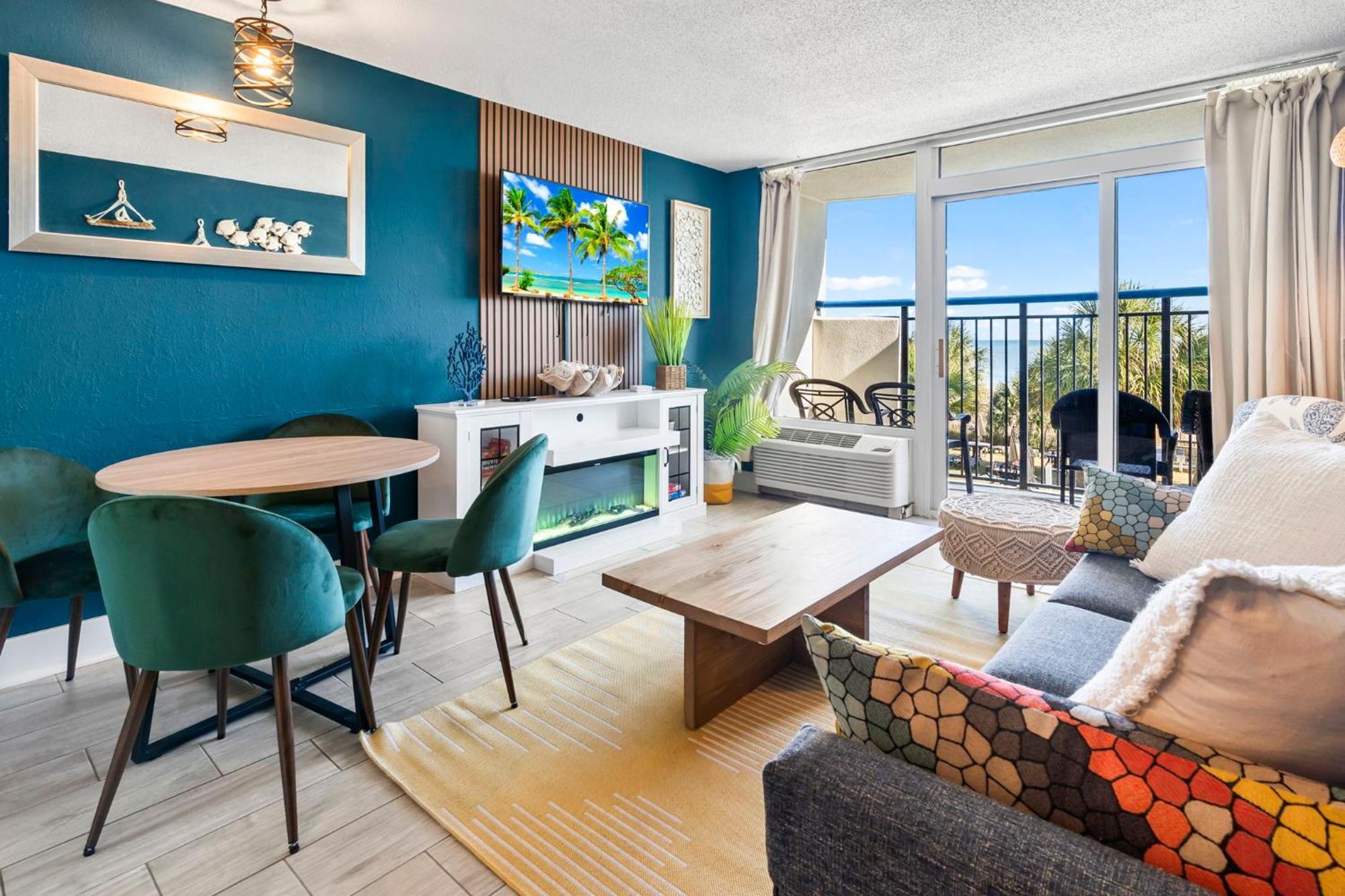 Recently Remodeled Double Queen Condo- Oceanfront Views! Boardwalk 135 Myrtle Beach Exterior foto